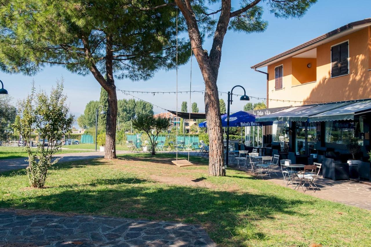 Apartmán La Casa Sul Porto - Italian Homing Sirmione Exteriér fotografie